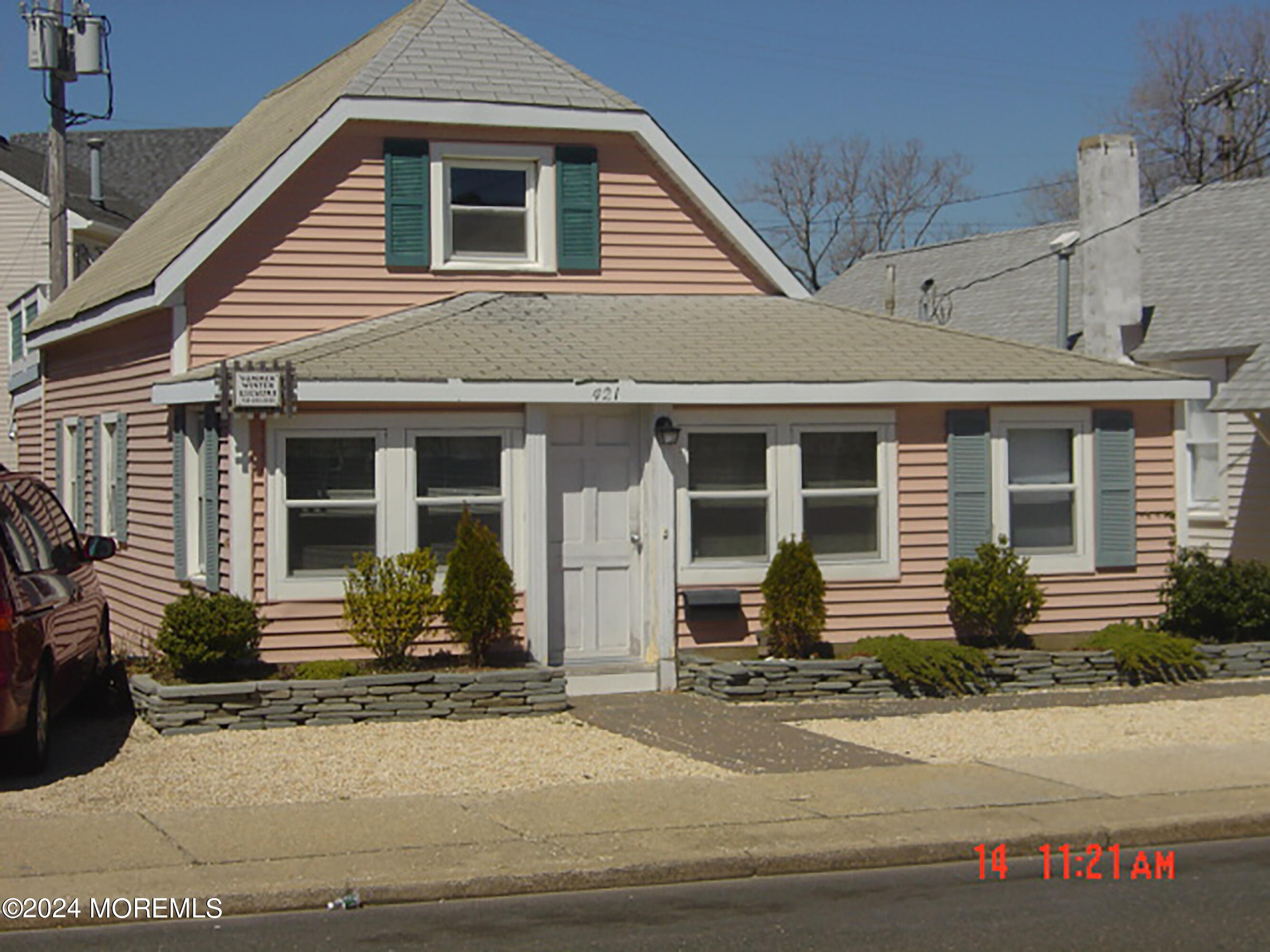 421 1st Avenue Manasquan NJ 08736
