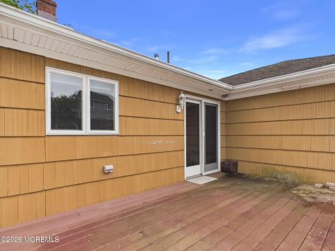 15 Wigwam Path Manasquan NJ 08736