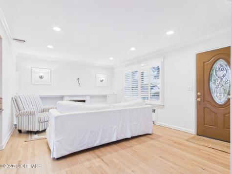 15 Wigwam Path Manasquan NJ 08736