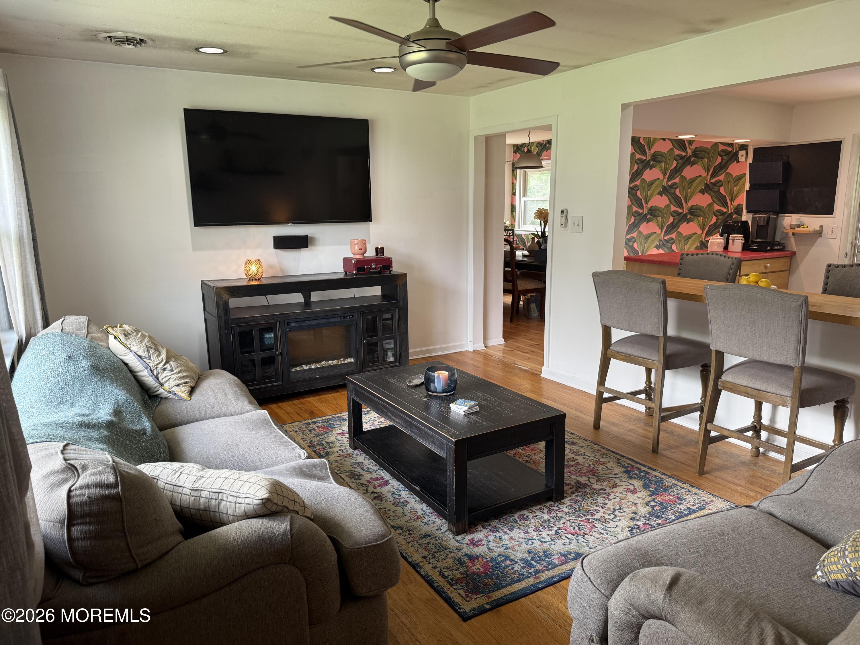 842 Regency Court Toms River NJ 08753