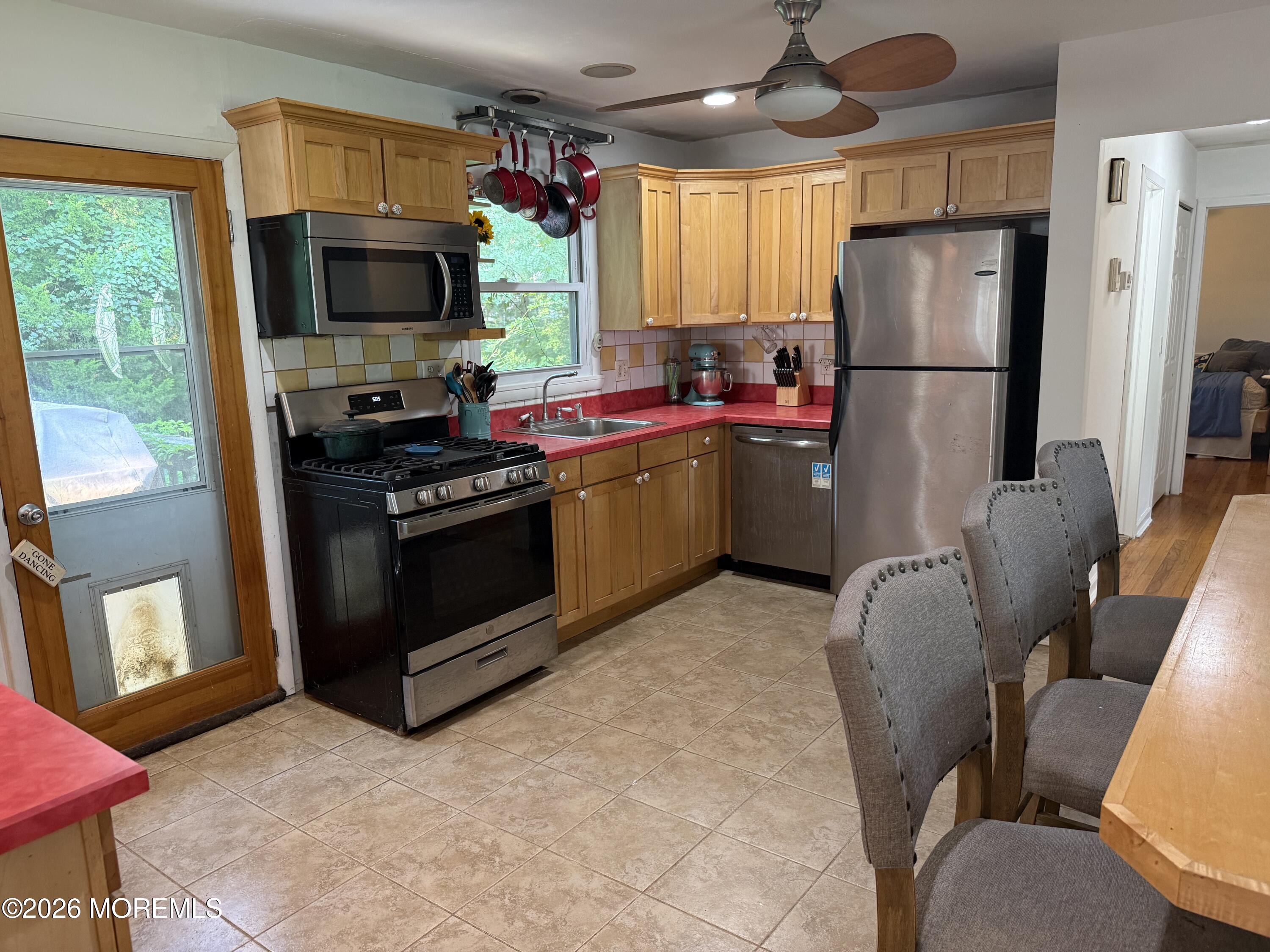 842 Regency Court Toms River NJ 08753
