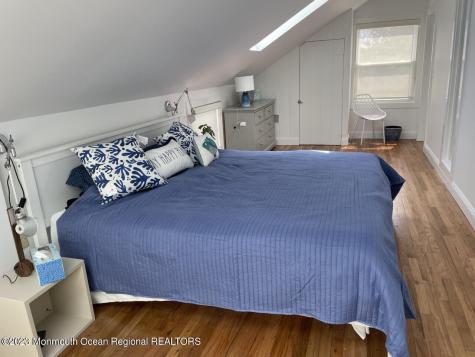 17 1st Avenue Seaside Park NJ 08752