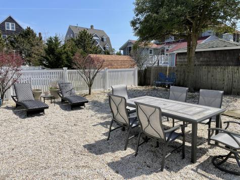 17 1st Avenue Seaside Park NJ 08752