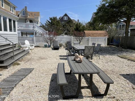 17 1st Avenue Seaside Park NJ 08752