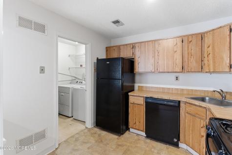 58 Frontier Way Tinton Falls NJ 07753