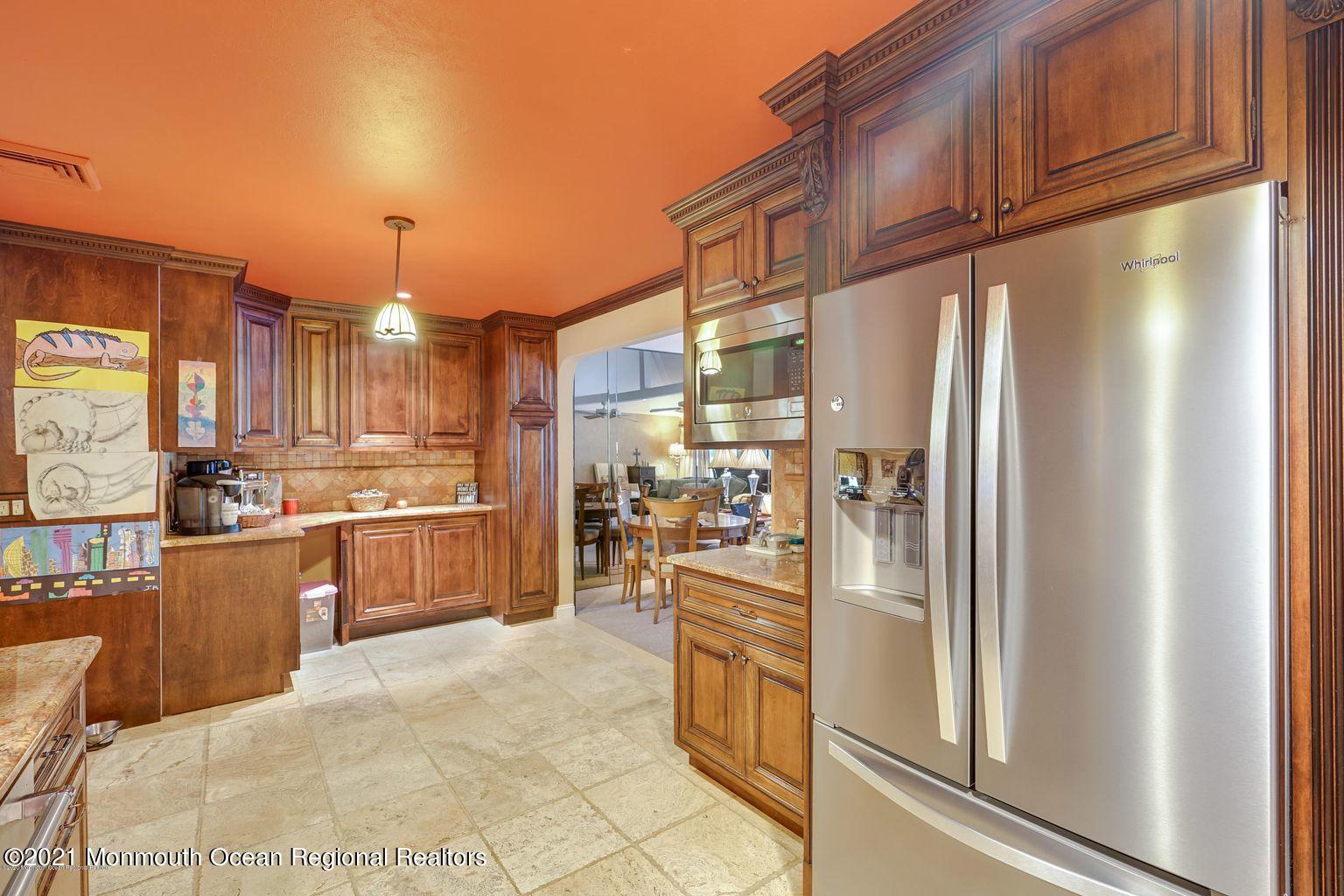 455 W Lincoln Avenue Oakhurst NJ 07755