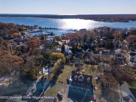 154 Vansant Avenue Island Heights NJ 08732