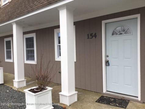 154 Vansant Avenue Island Heights NJ 08732