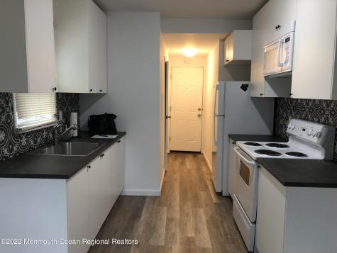 154 Vansant Avenue Island Heights NJ 08732