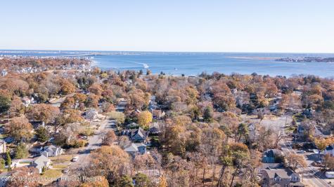 154 Vansant Avenue Island Heights NJ 08732
