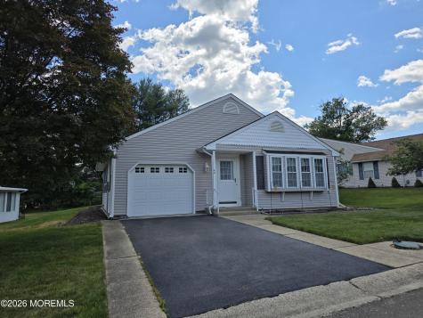 40 Birchwood Drive Whiting NJ 08759
