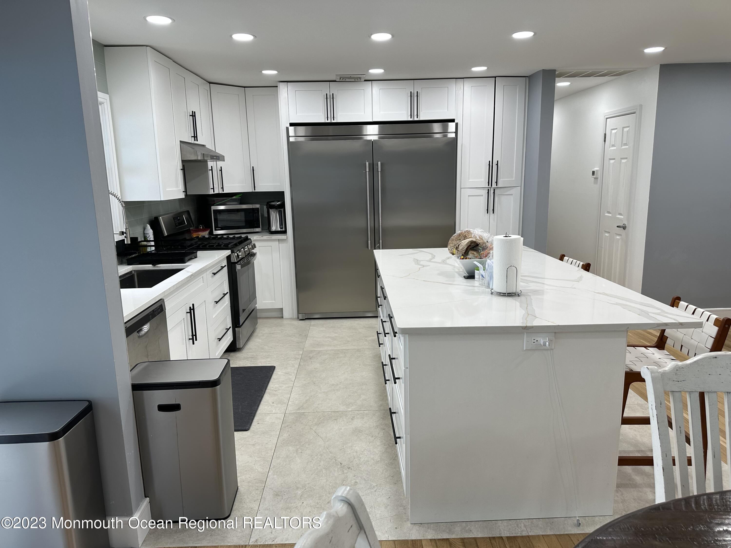 455 Redmond Avenue Oakhurst NJ 07755