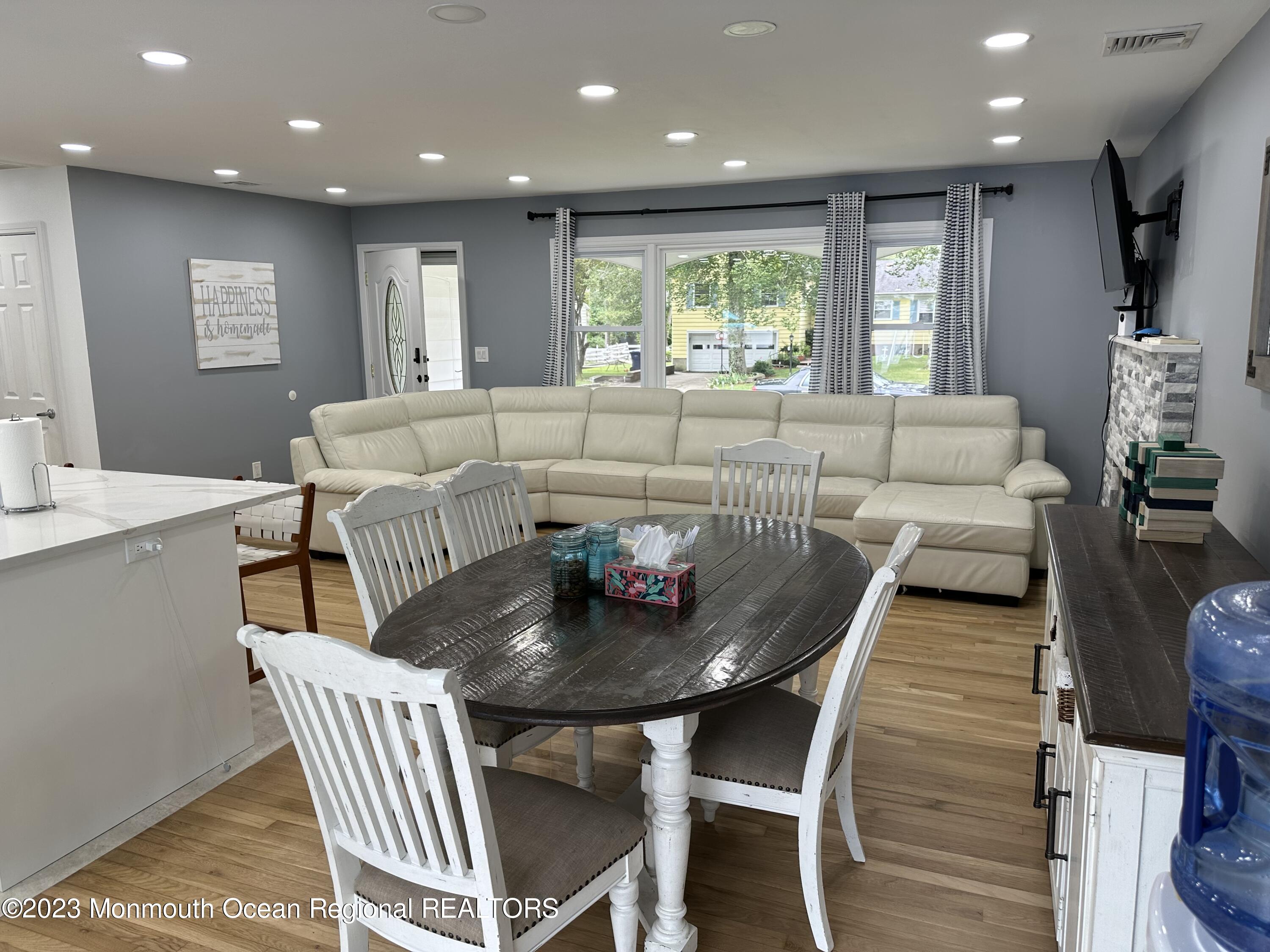 455 Redmond Avenue Oakhurst NJ 07755