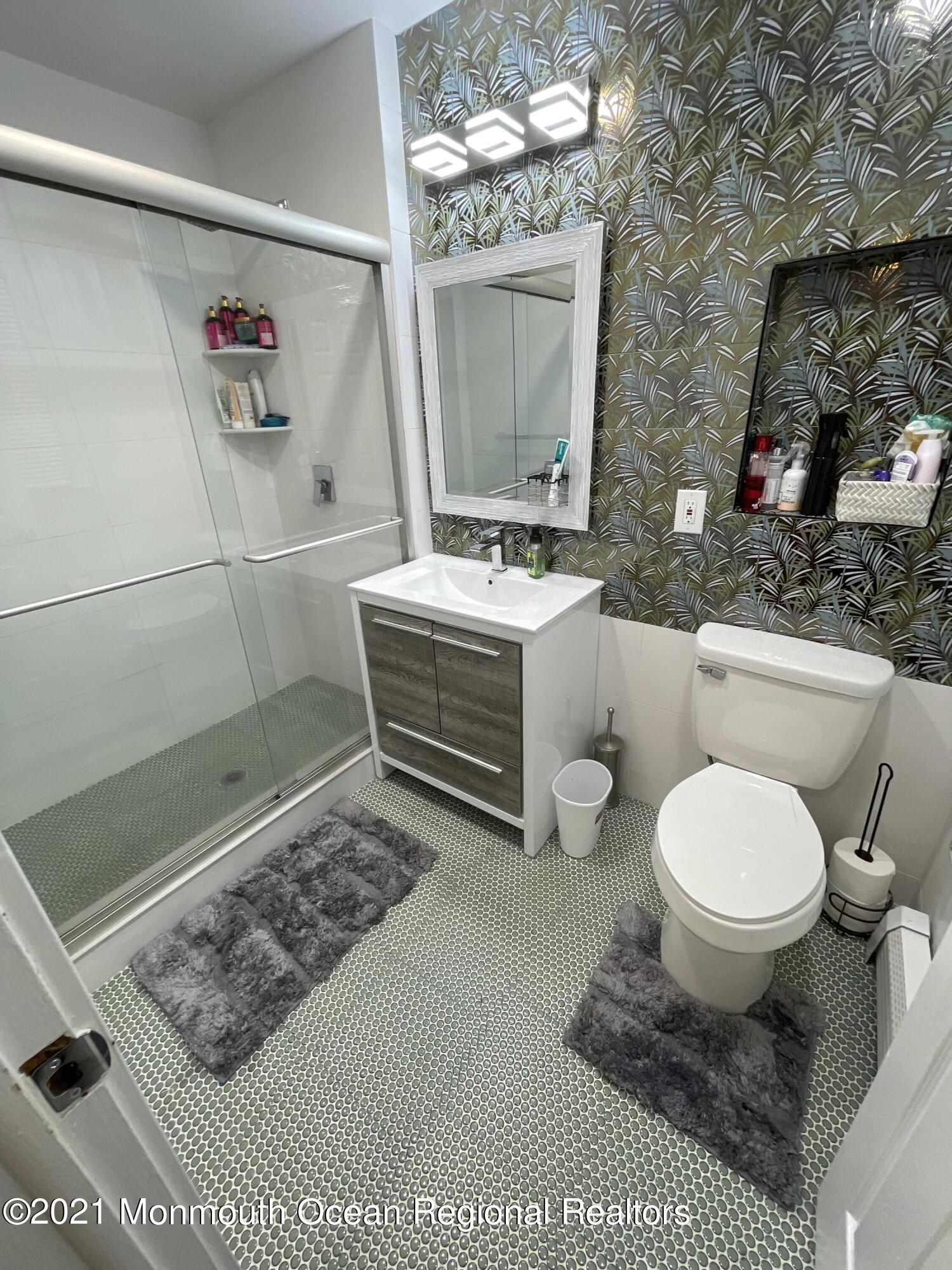 455 Redmond Avenue Oakhurst NJ 07755