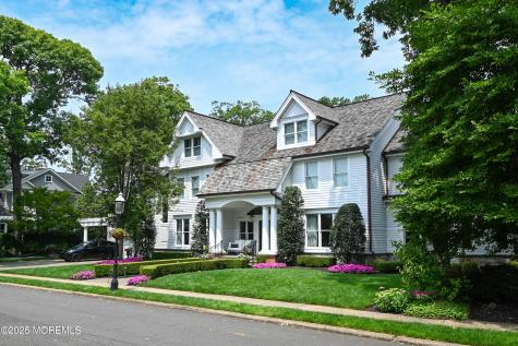 11 Red Oak Drive Spring Lake NJ 07762