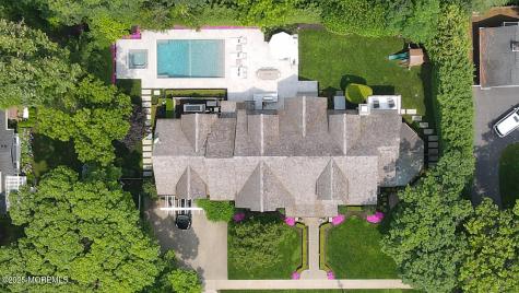 11 Red Oak Drive Spring Lake NJ 07762