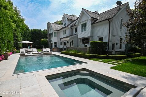11 Red Oak Drive Spring Lake NJ 07762