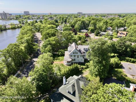 200 Bridlemere Avenue Interlaken NJ 07712