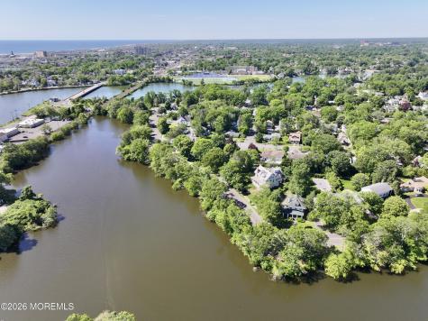 200 Bridlemere Avenue Interlaken NJ 07712