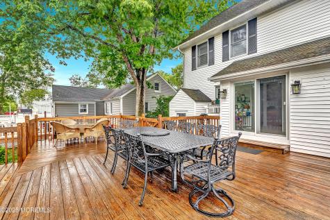 370 E Main Street Manasquan NJ 08736