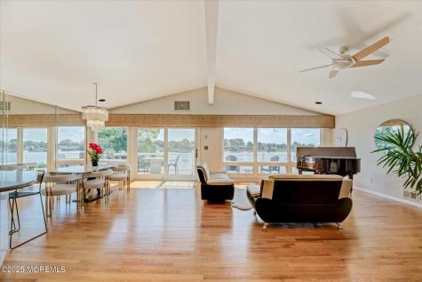 74 Seneca Place Oceanport NJ 07757
