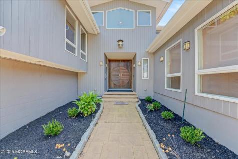74 Seneca Place Oceanport NJ 07757