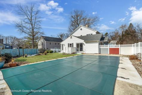 140 Idlewood Avenue Oakhurst NJ 07755