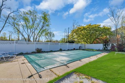 140 Idlewood Avenue Oakhurst NJ 07755