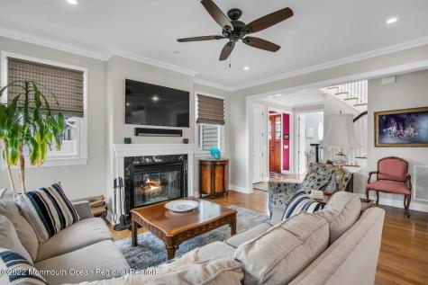 812 Claridge Drive Spring Lake Heights NJ 07762