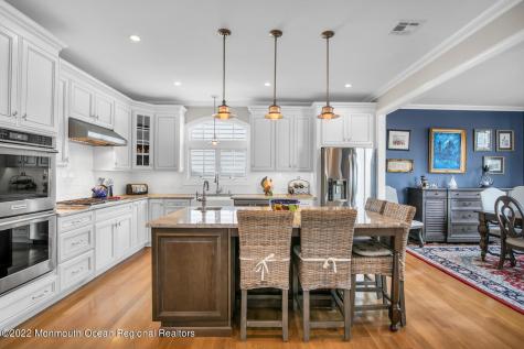 812 Claridge Drive Spring Lake Heights NJ 07762