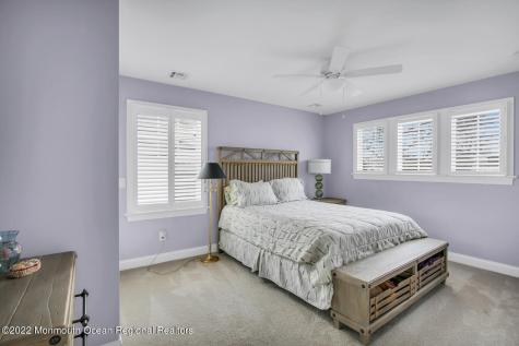 812 Claridge Drive Spring Lake Heights NJ 07762