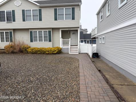 1615 Boulevard Seaside Park NJ 08752