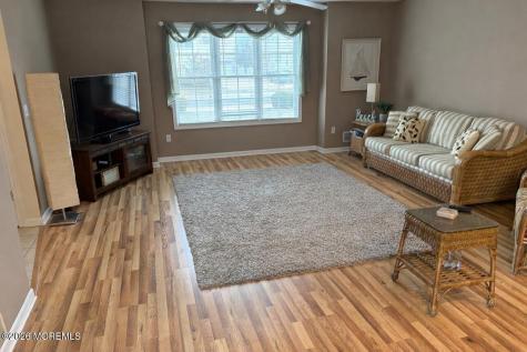 1615 Boulevard Seaside Park NJ 08752