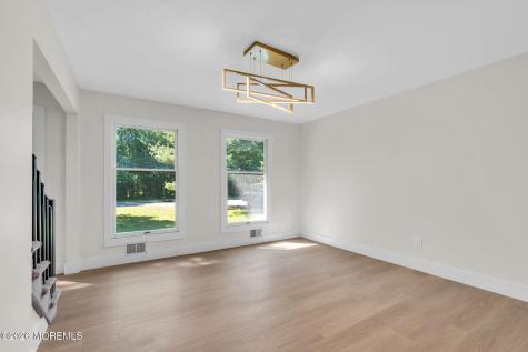 633 Eltone Road Jackson NJ 08527
