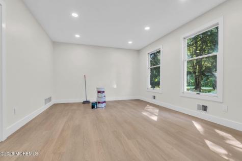 633 Eltone Road Jackson NJ 08527