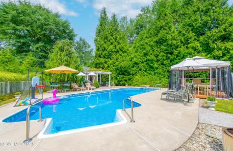 1577 Country Club Lane Toms River NJ 08753