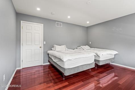 7 Linden Avenue West Long Branch NJ 07764