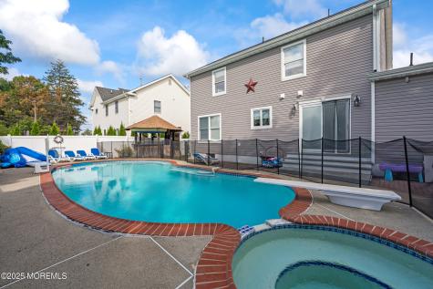 7 Linden Avenue West Long Branch NJ 07764