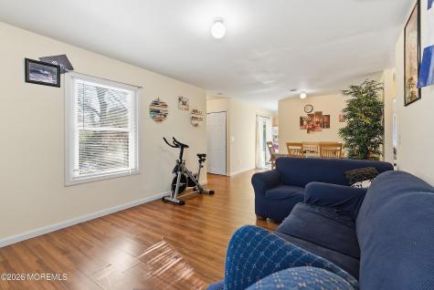 21 Potomac Court Barnegat NJ 08005