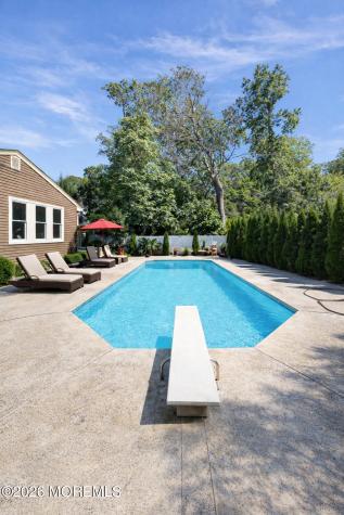 175 Delaware Avenue Oakhurst NJ 07755
