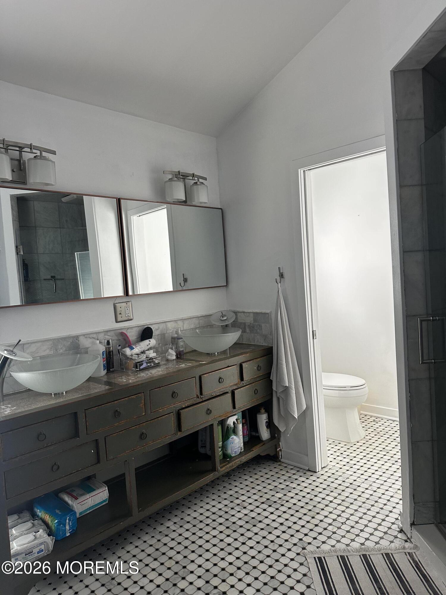 175 Delaware Avenue Oakhurst NJ 07755