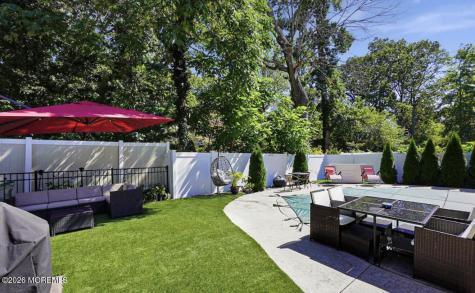 175 Delaware Avenue Oakhurst NJ 07755