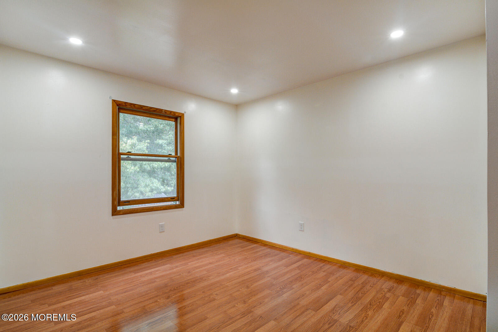 195 Edgemere Court Toms River NJ 08755