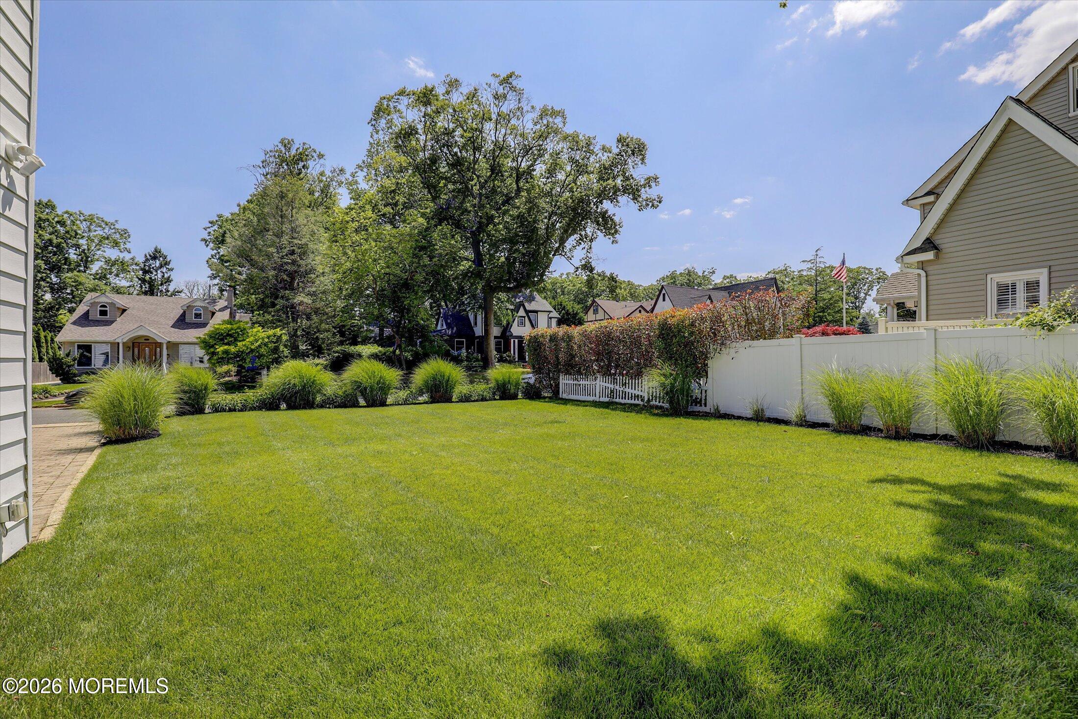 570 N Edgemere Drive Allenhurst NJ 07711