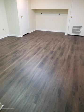 415 Middlewood Road Middletown NJ 07748