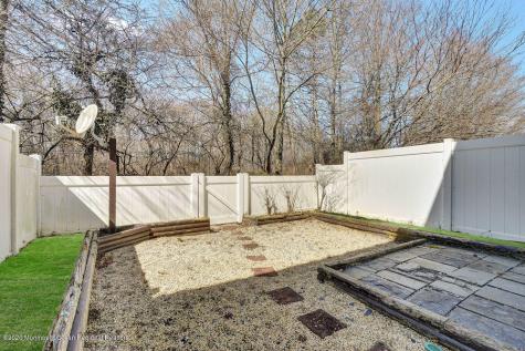 415 Middlewood Road Middletown NJ 07748