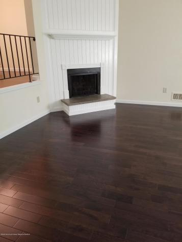 415 Middlewood Road Middletown NJ 07748