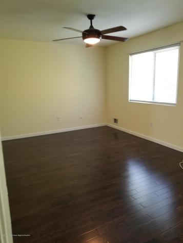 415 Middlewood Road Middletown NJ 07748