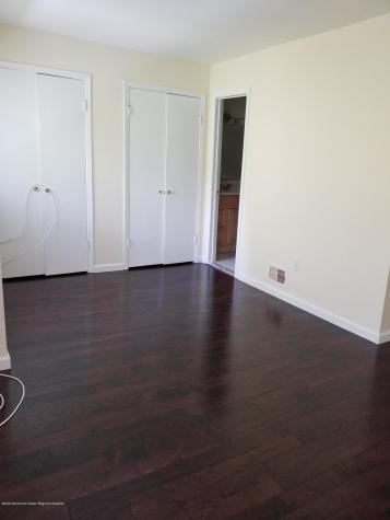 415 Middlewood Road Middletown NJ 07748