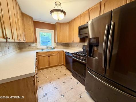 621 Myrtle Avenue West Allenhurst NJ 07711